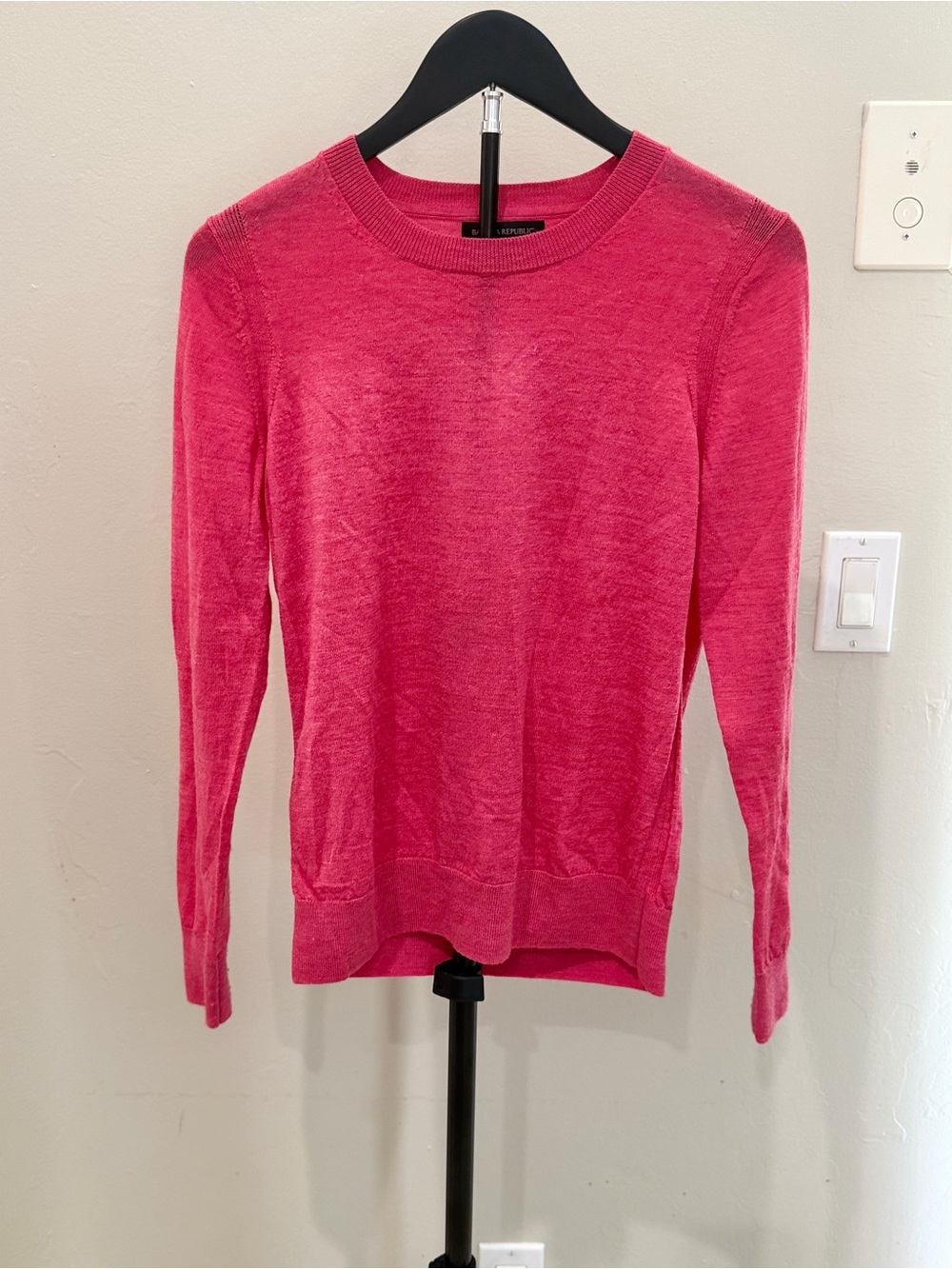 Banana Republic 100% Merino Wool Crew Neck Sweater Preppy Business Casual